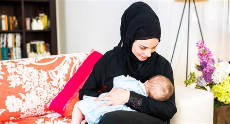 breast milk feeding to husband in islam