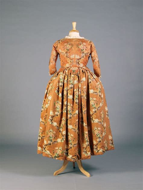 Robe à La Française Ca 1745 Dress History Historical Dresses