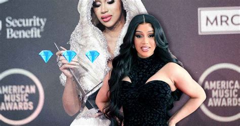 Cardi B Becomes First Female Rapper With Two Diamond Records Freebiemnl
