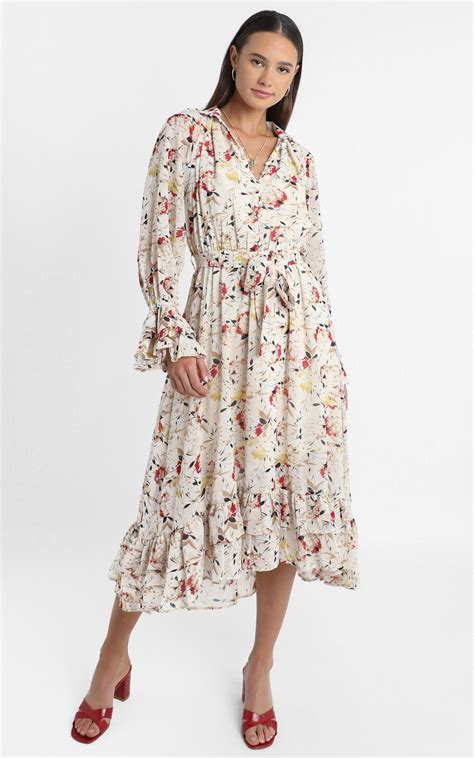 Leticia Dress In Beige Floral Showpo