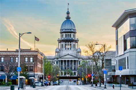 Illinois Is Broke. Why You Should Care About Lawmakers' Special Session 