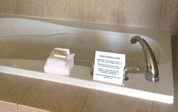North charleston, south carolina, united states. New Jersey Jacuzzi® Suites & Whirlpool Hot Tub Hotel Rooms ...