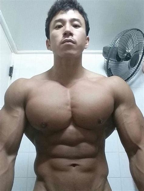 Huge Chest Hot Asian Men Muscle Men Guys
