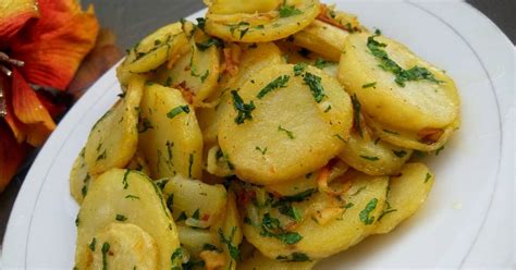 Berikut ini kami tampilkan beberapa resep mudah yang bisa dicoba di rumah. Olahan Makanan Ringan Dari Kentang - Makanan Ku