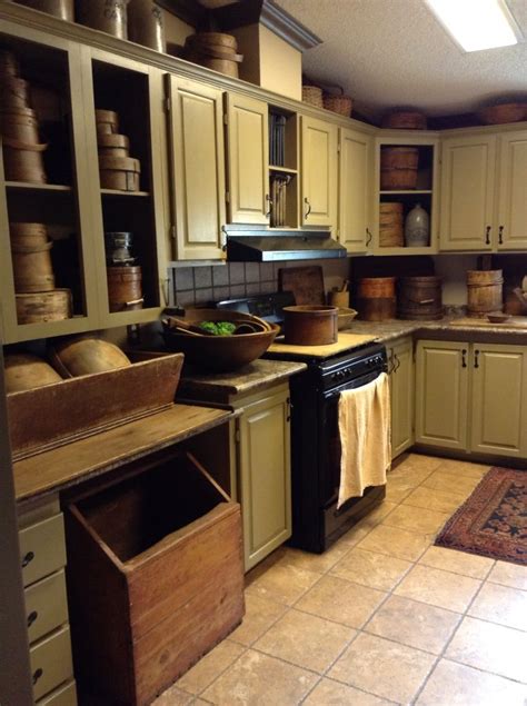 Pin By Kasee Robbins On My Home Primitive Kitchen Cabinets Primitive