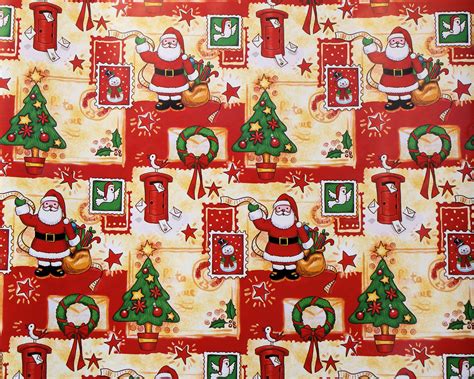 Download and print these cute christmas cupcake wrappers for your seasonal parties. Wrapping Paper