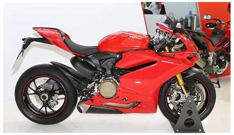 Ducati Panigale 1299 - Last of the L Twin Superbikes