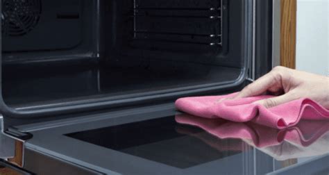 Cómo limpiar un horno eléctrico sin dañarlo Diario de Cuyo Noticias