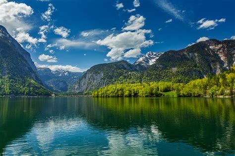 Hallstatter See Mountain Lake In Austria Stock Image Image Of Rural