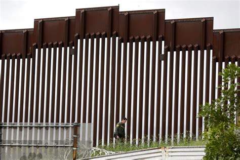 Some migrants are willing to risk walking through a dangerous stretch of rough terrain in a vast valley of texas ranchlands and brush to. US-Mexico Border Closed to Most Travel as Crisis Grows