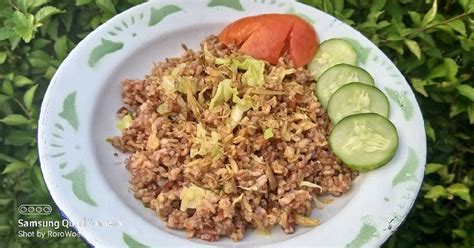 Kalori nasi goreng beras merah. Resep Nasi goreng teri beras merah oleh Roro Woelan - Cookpad