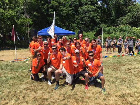 Below are relay and races as well as games that use bean bags, eggs, and balloons! Outrageous Team Building Relay Games | Corporate Team Event