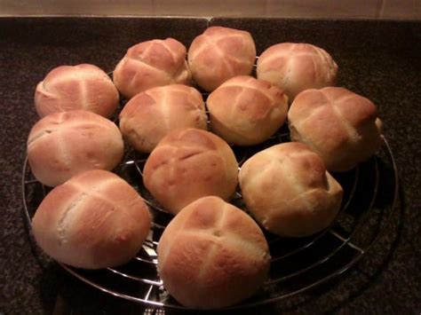 Milchbrötchen Rezept mit Bild