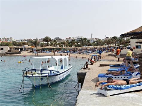Guests of the triton empire inn have also the full use of the three swimming pools and the private pebbly/sandy beach of the triton empire beach resort (at 200 meters). Hotel Triton Empire Beach Resort, Hurghada, Hurghada a ...
