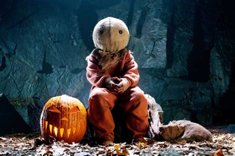 We hope that you and your quarantined days are getting on the track as for many countries, it has been months that the people could go out to. Pumpkin Carving Ideas Beetlejuice | Home Decorations Ideas