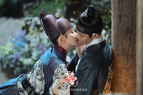 Photos New Stills Added For The Korean Drama The King S Affection