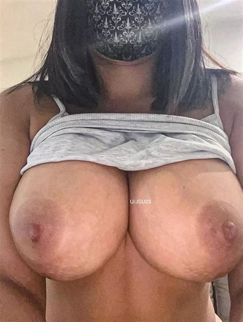 Mom Of Be Kind With My Pepperoni Nipples Nudes Bigareolas