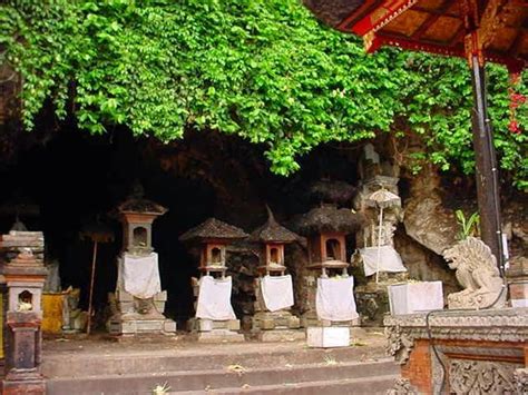 Lempuyang temple known as the gate of heaven, this. Bali Trip Vacations: Goa Lawah Temple | Bali Places of ...