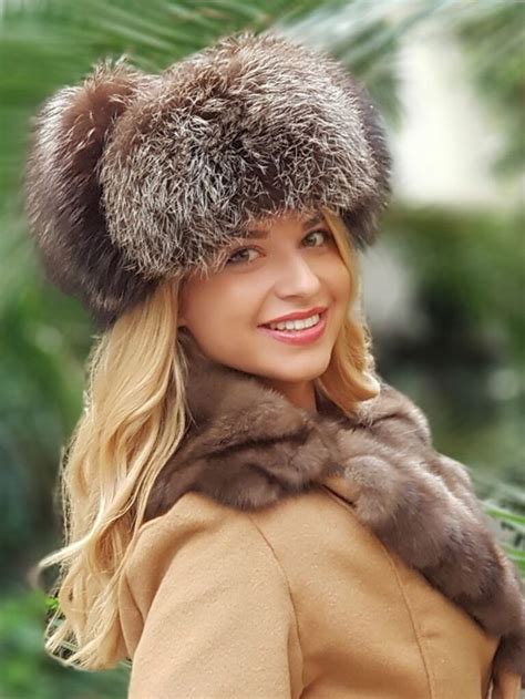 Zenske Subare Ladies Fur Hats Krzno Stevanovic In 2020