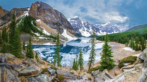 4k 5k Moraine Lake Canada Lake Mountains Stones Scenery Parks