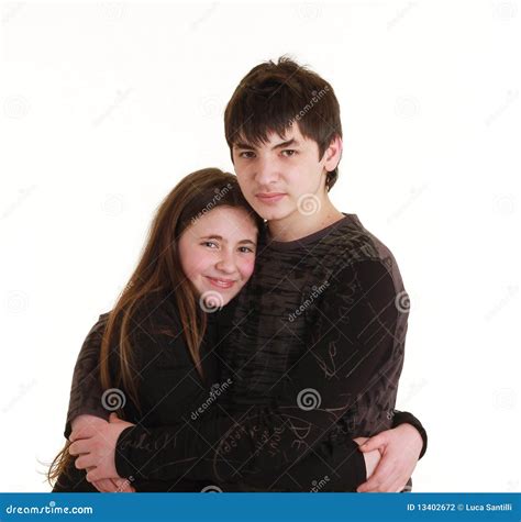 Bruder und Schwester stockfoto Bild von glück leute