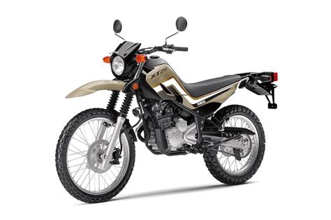 New 2018 Yamaha Xt250 And Tw200 Dual Sport Motorcycles Released From