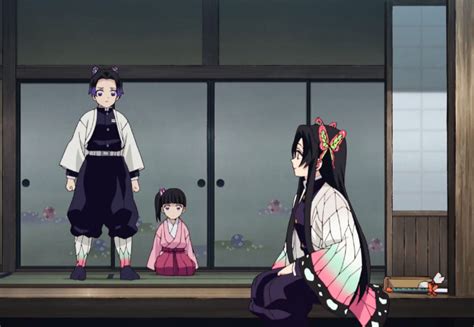 栗花落香奈乎 (栗花落 (つゆり) カナヲ (かなお) tsuyuri kanao?)，是炭治郎同期的女鬼殺隊劍士。總是笑容滿面卻沉默寡言。擁有敏銳的視覺，其優秀的觀察力，可以僅憑微小的舉動準確預測對方下一步的動作。 鬼灭之刃：香奈乎对炭治郎是真爱，二人存活并组成CP的可能性略大_理智