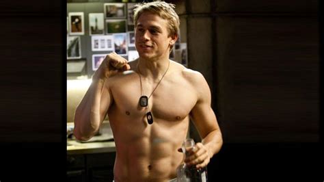 charlie hunnam on full frontal nudity i have nothing to hide entertainment tonight