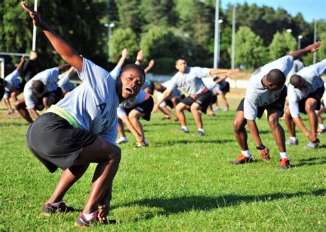 Soldiers Learn Fitness Fundamentals With Master Fitness Trainer Course