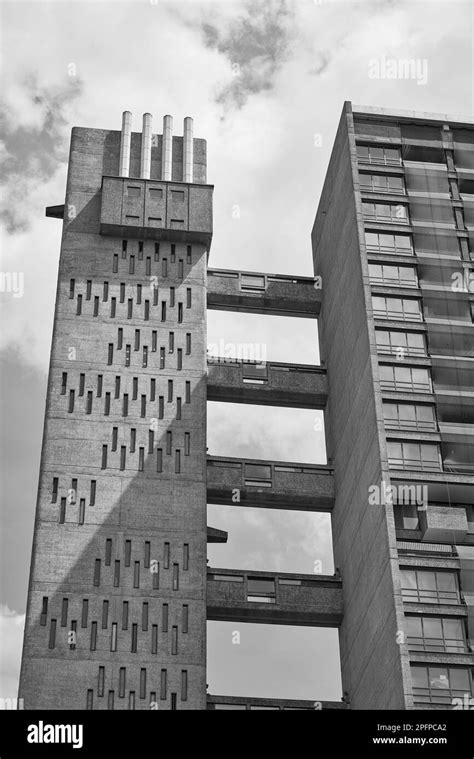 Balfron Tower Designed By Ernő Goldfinger 1967 London Uk Stock