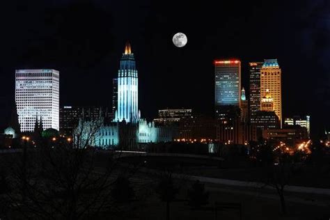 Downtown Tulsa At Night Tulsa Night Skyline Tulsa Time