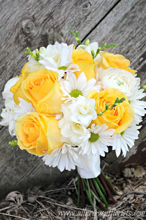 Wedding Bouquets Daisies Silk Daisies Wedding Party Bouquets