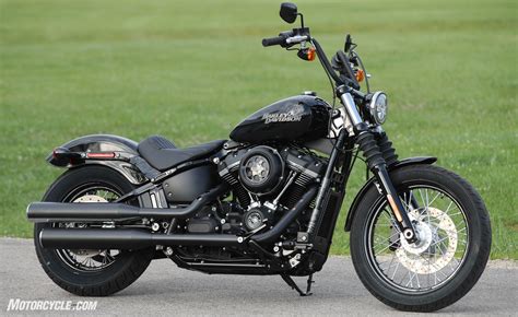 Review Of Harley Davidson Softail Street Bob 2018 Pictures Live