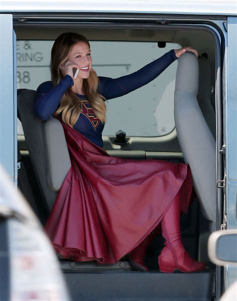Melissa Benoist Supergirl Cbs Episode 3 Behind The Scenes 02