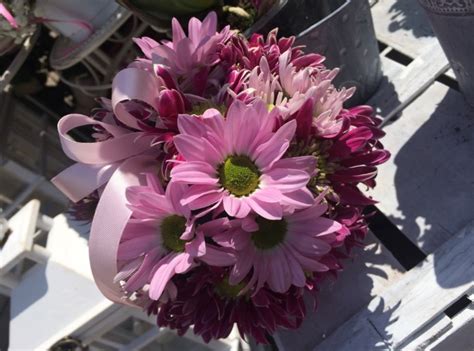 Regalare dei fiori per il compleanno è un'idea romantica e che non passerà mai di moda. fiori da regalare ad un uomo per compleanno Archives ...