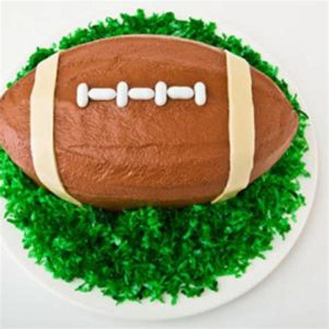 This football cake has a crazy hack to get a perfect football shape without tedious trimming! Football Birthday Cake Design | Parenting