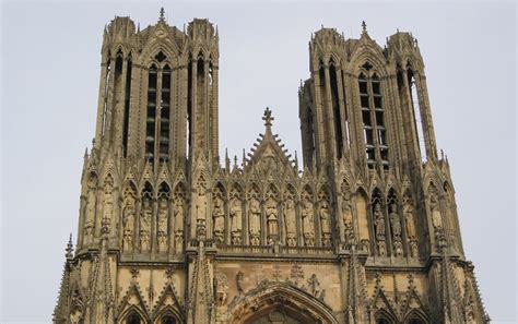 Découvrez Les Plus Belles Cathédrales De France Cathedrale Auxerrefr