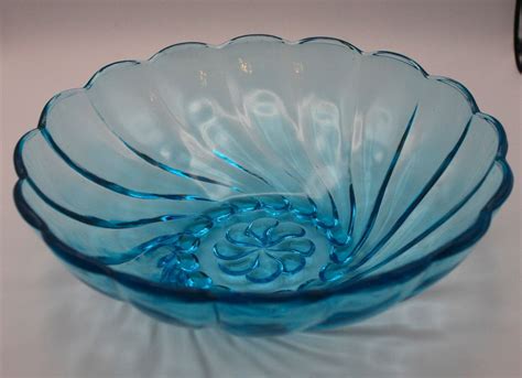 Vintage Hazel Atlas Capri Blue Swirl Scalloped Glass Serving Bowl Ebay