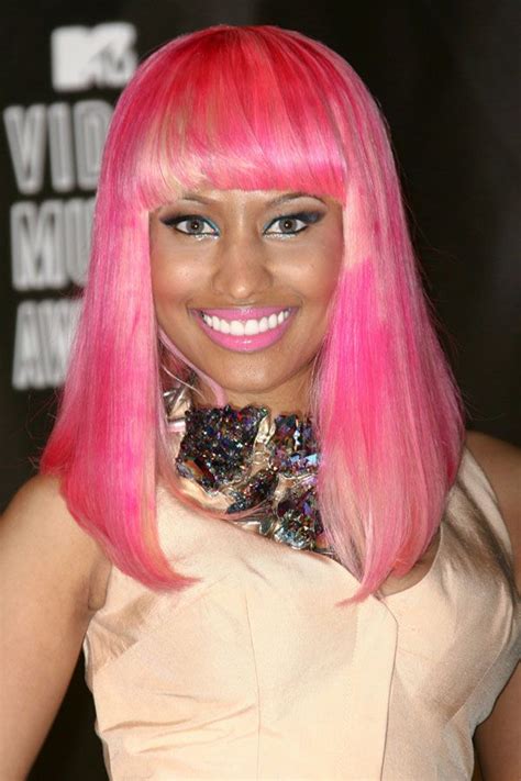 Nicki Minajs Ever Changing Beauty Look Our 10 Favorite Moments