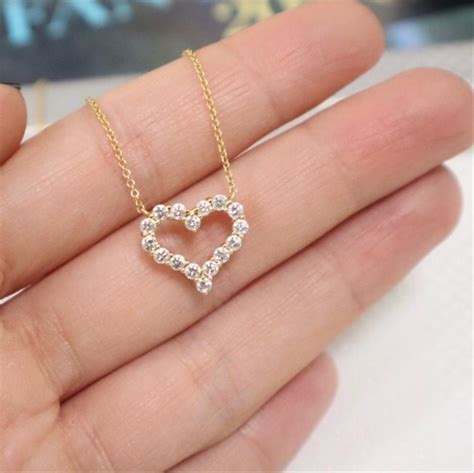 Tiffany And Co Diamond Heart Pendant Necklace In 18k Yellow Gold Ebay