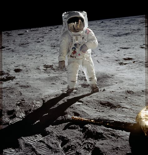 Buzz Aldrin Second Man To Walk On The Moon Apollo 11 Astronaut