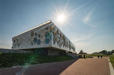 Beleefcentrum Afsluitdijk Feenstra Dakbedekking