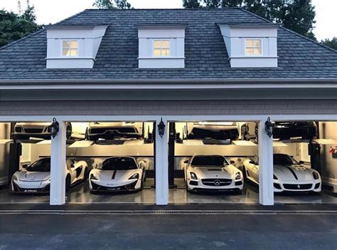 Expertise, perfection, specialization, experience skills, and facilities are the key contributory factors for the overall aesthetic look of luxury garage doors. Garage www.gentlemans-essentials.com | Luxus-garage ...