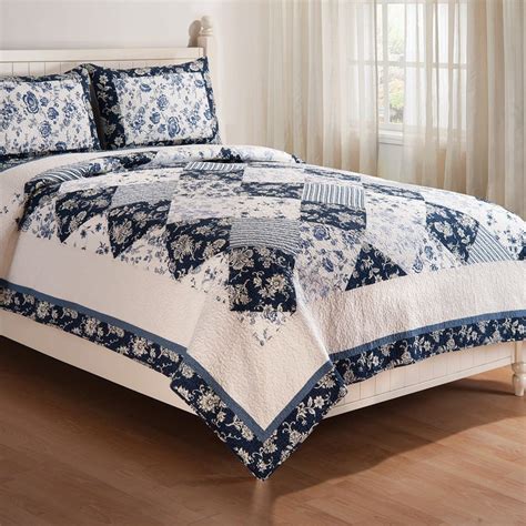 Our bedding category offers a great selection of quilts & sets and more. Blue Canton King Quilt & 2 King Size Pillow Shams Mini ...