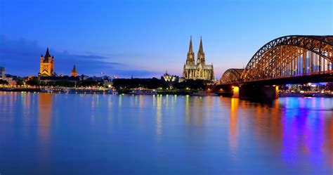 Aplikasi wallpaper fc köln adalah untuk penggemar tim sepak bola ini. Koln Wallpaper Iphone - Collection Wallpapers