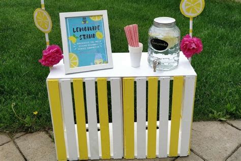 diy lemonade stand that s super easy to make with free printables signs