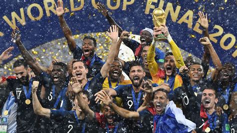 Page officielle des equipes de france de. Coupe du Monde 2018 - Kaká : "L'Equipe de France a été ...