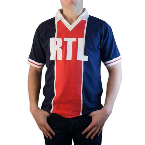 Germain gehört seit jahren zu den führenden clubs des europäischen fußballs. Paris Saint-Germain 1981-1982 RTL Retro Fußball Trikot ...