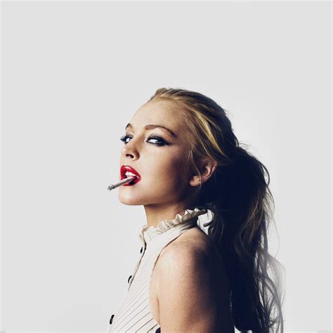 Hc39 Lindsay Lohan Smoking Lips Sexy Actress Celebrity