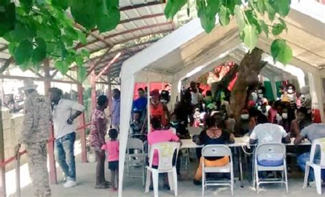 dominican republic deports 800 haitian women 1 in 5 pregnant news telesur english